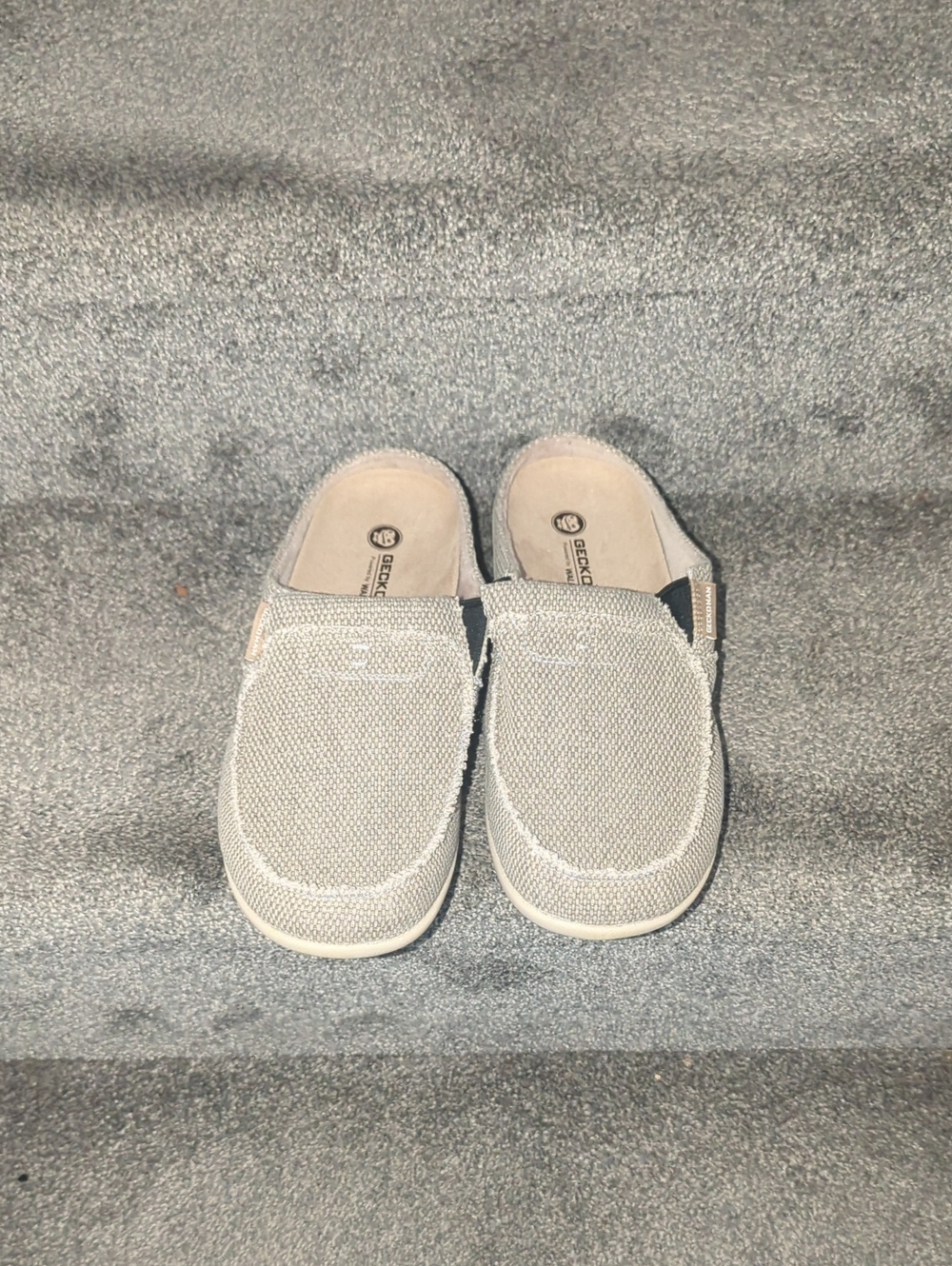GeckoMan Men's Slip-On Canvas Mules in Light Gray